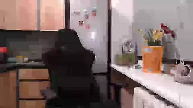 Snapshot of delightful_sofi chatting on 04-19-26, 06:10 delightful sofi online show from 04-19-26, 06:10