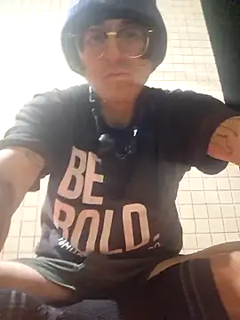 shaved online show from 11-26-25, 06:57