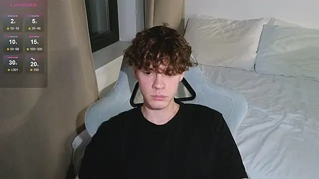 Snapshot of cute_thomas chatting on 05-30-26, 07:19 cute thomas online show from 05-30-26, 07:19