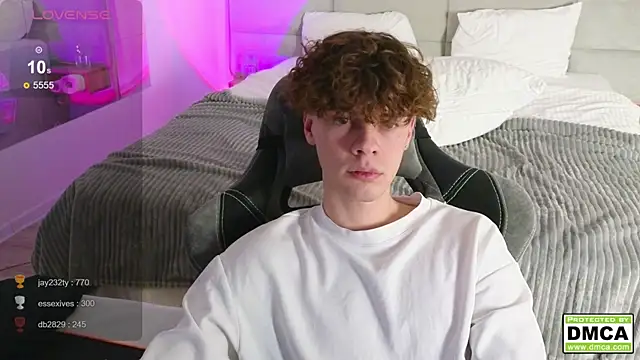 cute thomas online show from 03-12-25, 02:09