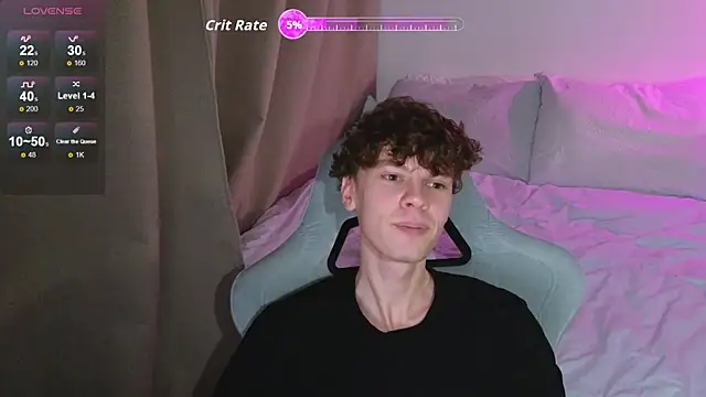 Snapshot of cute_thomas chatting on 04-22-26, 08:04 cute thomas online show from 04-22-26, 08:04