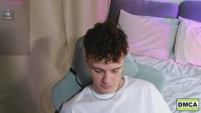 cute thomas online show from 12-16-25, 04:00