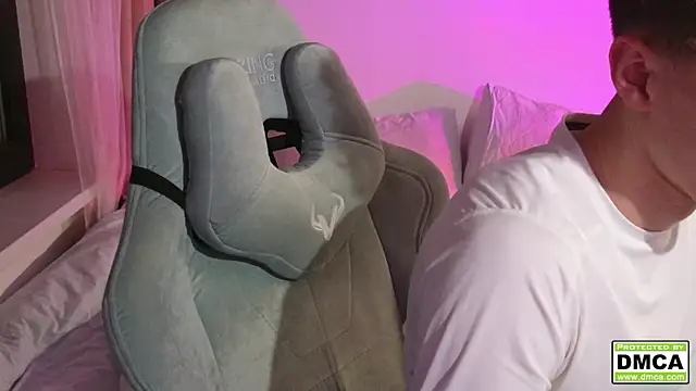 cute thomas online show from 10-04-25, 10:22