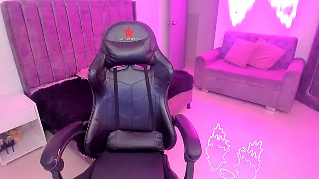 xiomara  cortes online show from 11-13-25, 07:29