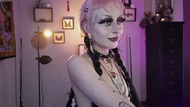 insania 9999  online show from 03-20-26, 05:25