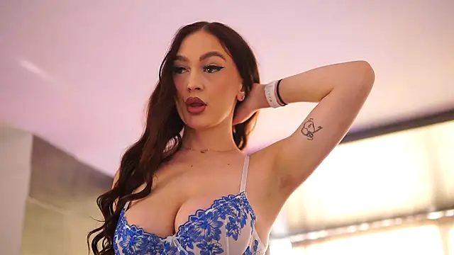 HotSkinnyX online show from 12-04-25, 10:25