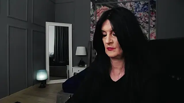 Snapshot of DomMelissaW chatting on 02-15-25, 12:59 DomMelissaW online show from 02-15-25, 12:59