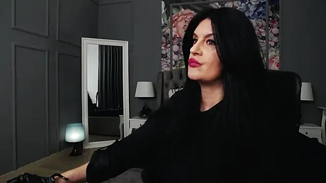 Snapshot of DomMelissaW chatting on 02-07-25, 09:26 DomMelissaW online show from 02-07-25, 09:26