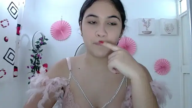 InocentHeaven1 online show from 10-11-25, 12:50