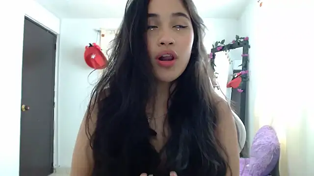 InocentHeaven1 online show from 02-07-25, 04:24