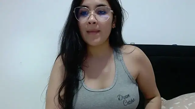 InocentHeaven1 online show from 11-21-25, 01:26