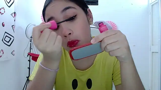 InocentHeaven1 online show from 09-18-25, 12:52