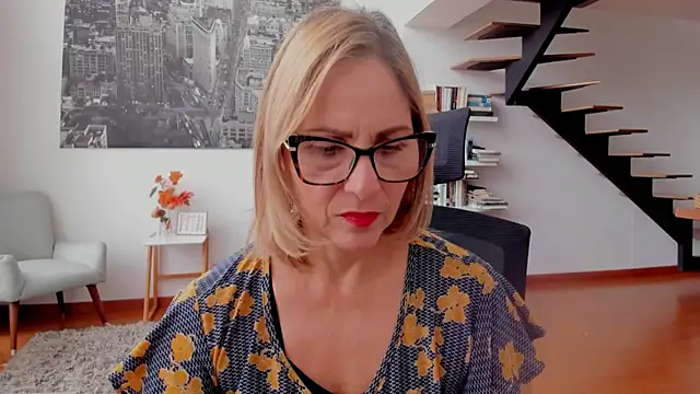 Snapshot of jane_turner chatting on 11-19-25, 01:33 jane turner online show from 11-19-25, 01:33