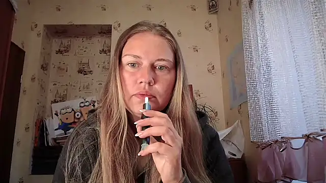 Snapshot of dream_alexa chatting on 05-05-26, 02:47 dream alexa online show from 05-05-26, 02:47