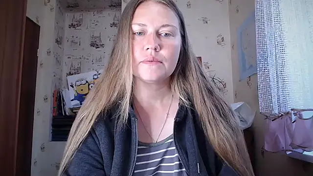 Snapshot of dream_alexa chatting on 05-09-26, 02:37 dream alexa online show from 05-09-26, 02:37