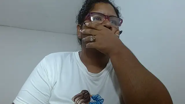 victoris online show from 02-18-26, 01:47