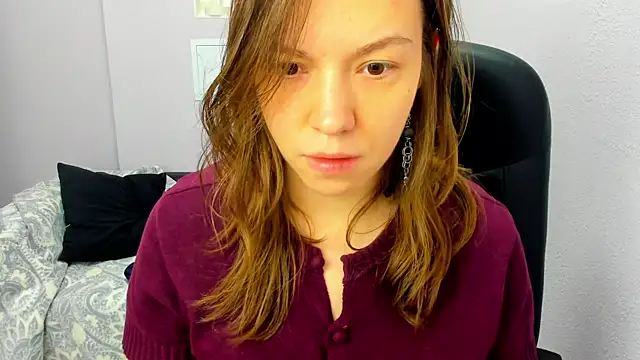Snapshot of Persephoni chatting on 04-18-26, 10:50 Persephoni online show from 04-18-26, 10:50