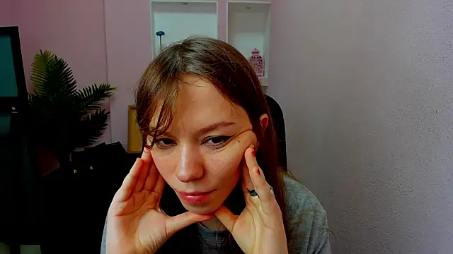 Persephoni online show from 10-25-25, 10:47