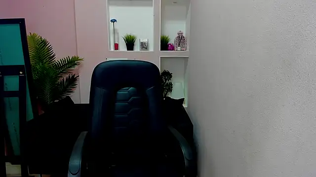 Persephoni online show from 11-13-25, 10:41