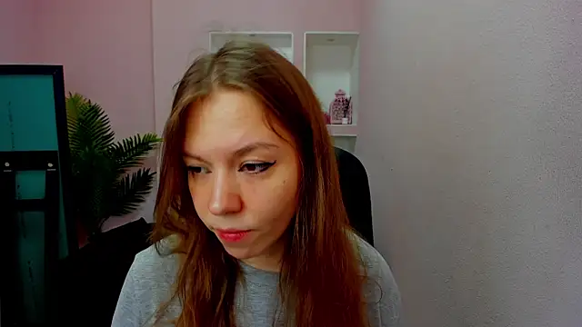 Persephoni online show from 11-23-25, 03:44