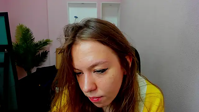 Snapshot of Persephoni chatting on 09-16-25, 08:21 Persephoni online show from 09-16-25, 08:21
