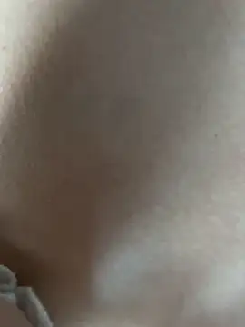 LeaGambit   online show from 04-23-26, 03:46