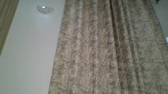 Snapshot of sweet_sassy_ chatting on 10-06-25, 04:35 sweet sassy online show from 10-06-25, 04:35