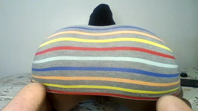 Snapshot of sweet_sassy_ chatting on 05-06-26, 02:26 sweet sassy online show from 05-06-26, 02:26