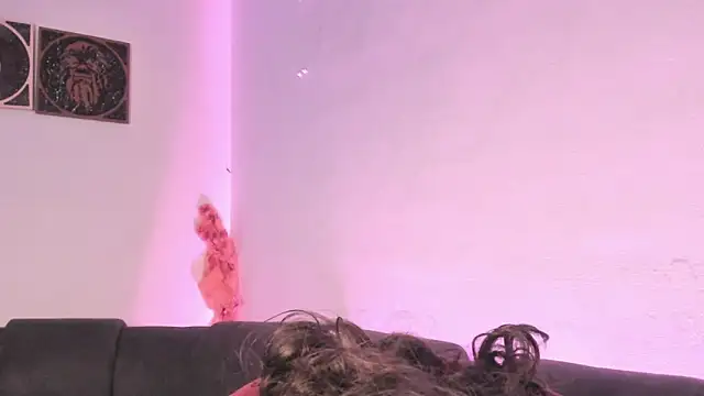 Agathaks online show from 09-26-25, 11:22