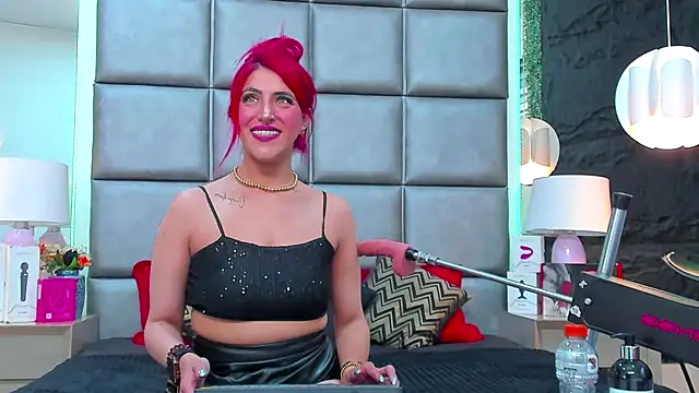 AllissaBrowm online show from 11-05-25, 05:38