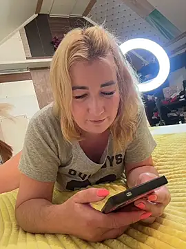 Your Liza online show from 06-19-26, 02:06