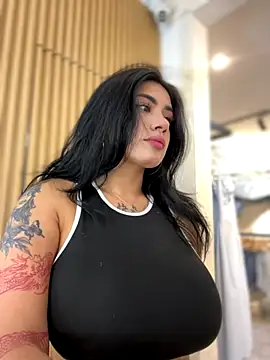 clarachanelricek online show from 10-21-25, 07:13