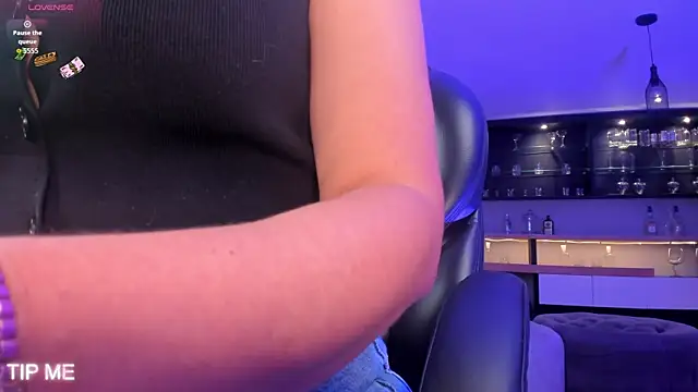 SophieBarnett online show from 04-04-26, 11:55