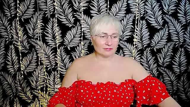 Snapshot of Olivia_playful chatting on 07-26-26, 10:22 Olivia playful online show from 07-26-26, 10:22