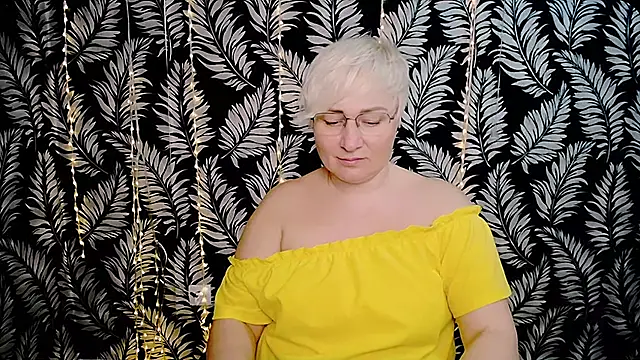 Olivia playful online show from 03-08-26, 12:19