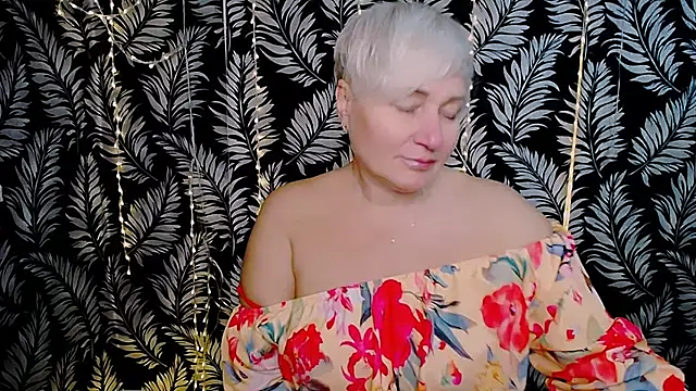 Olivia playful online show from 11-23-25, 03:44