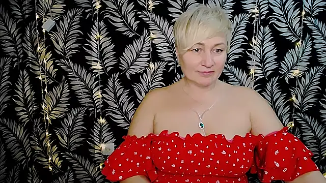 Snapshot of Olivia_playful chatting on 01-27-25, 02:13 Olivia playful online show from 01-27-25, 02:13