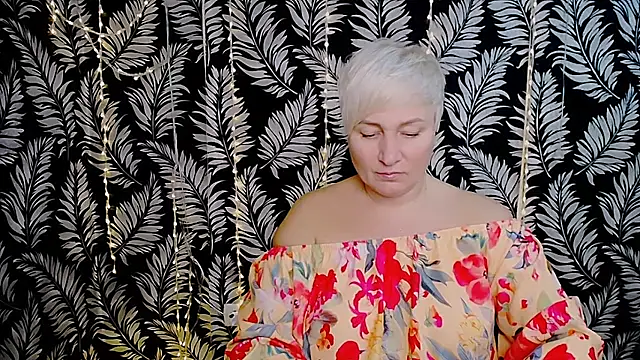 Olivia playful online show from 11-28-25, 11:21