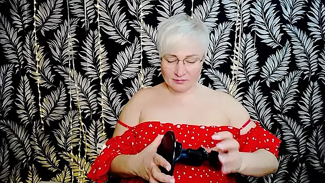 Snapshot of Olivia_playful chatting on 06-07-26, 10:09 Olivia playful online show from 06-07-26, 10:09