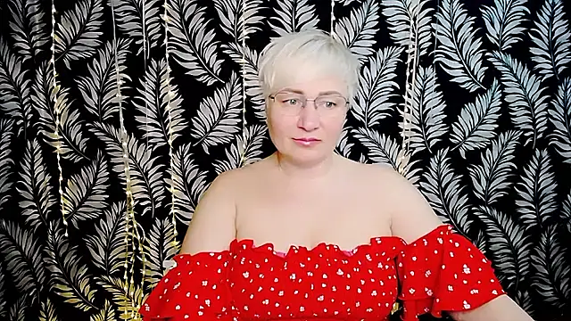 Snapshot of Olivia_playful chatting on 05-04-26, 10:29 Olivia playful online show from 05-04-26, 10:29