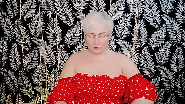 Olivia playful online show from 04-18-26, 10:28