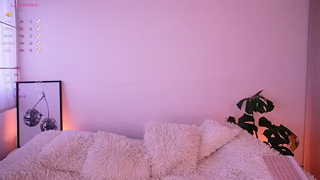 Snapshot of annie24_evans chatting on 01-17-25, 09:39 annie24 evans online show from 01-17-25, 09:39