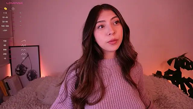 Snapshot of annie24_evans chatting on 01-20-25, 11:21 annie24 evans online show from 01-20-25, 11:21