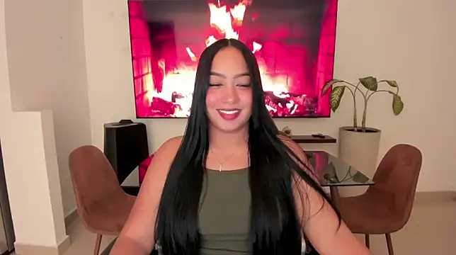 Snapshot of brunetenikole02 chatting on 02-13-26, 02:00 brunetenikole02 online show from 02-13-26, 02:00