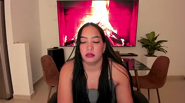 Snapshot of brunetenikole02 chatting on 02-24-26, 01:50 brunetenikole02 online show from 02-24-26, 01:50