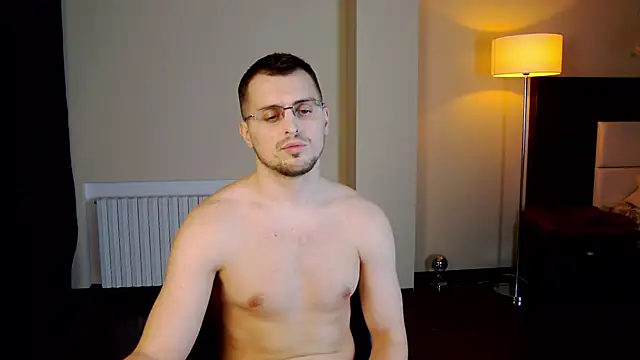 Friend12321 online show from 02-16-25, 08:32