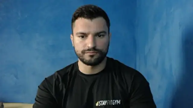 Snapshot of alex_blu chatting on 06-06-26, 04:12 alex blu online show from 06-06-26, 04:12