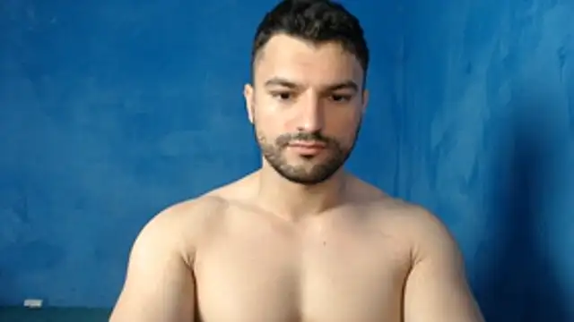Snapshot of alex_blu chatting on 05-29-26, 09:59 alex blu online show from 05-29-26, 09:59