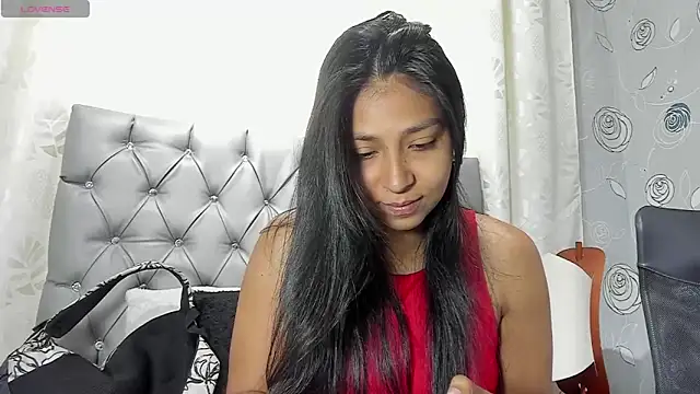 Snapshot of luna_evaa chatting on 09-30-25, 01:39 luna evaa online show from 09-30-25, 01:39