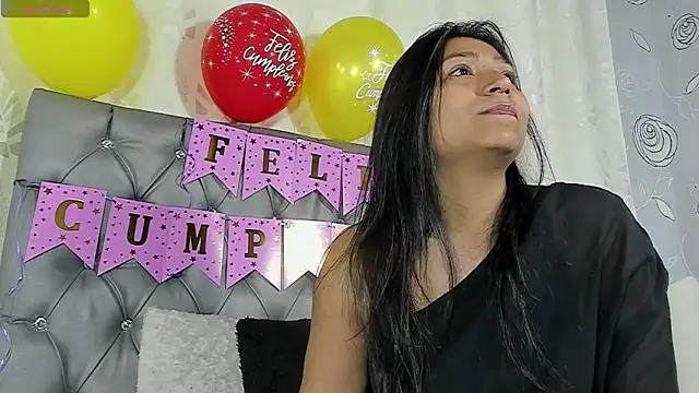 Snapshot of luna_evaa chatting on 09-23-25, 01:51 luna evaa online show from 09-23-25, 01:51